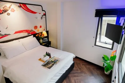 슈페리어 퀸룸 — Urban Hotel